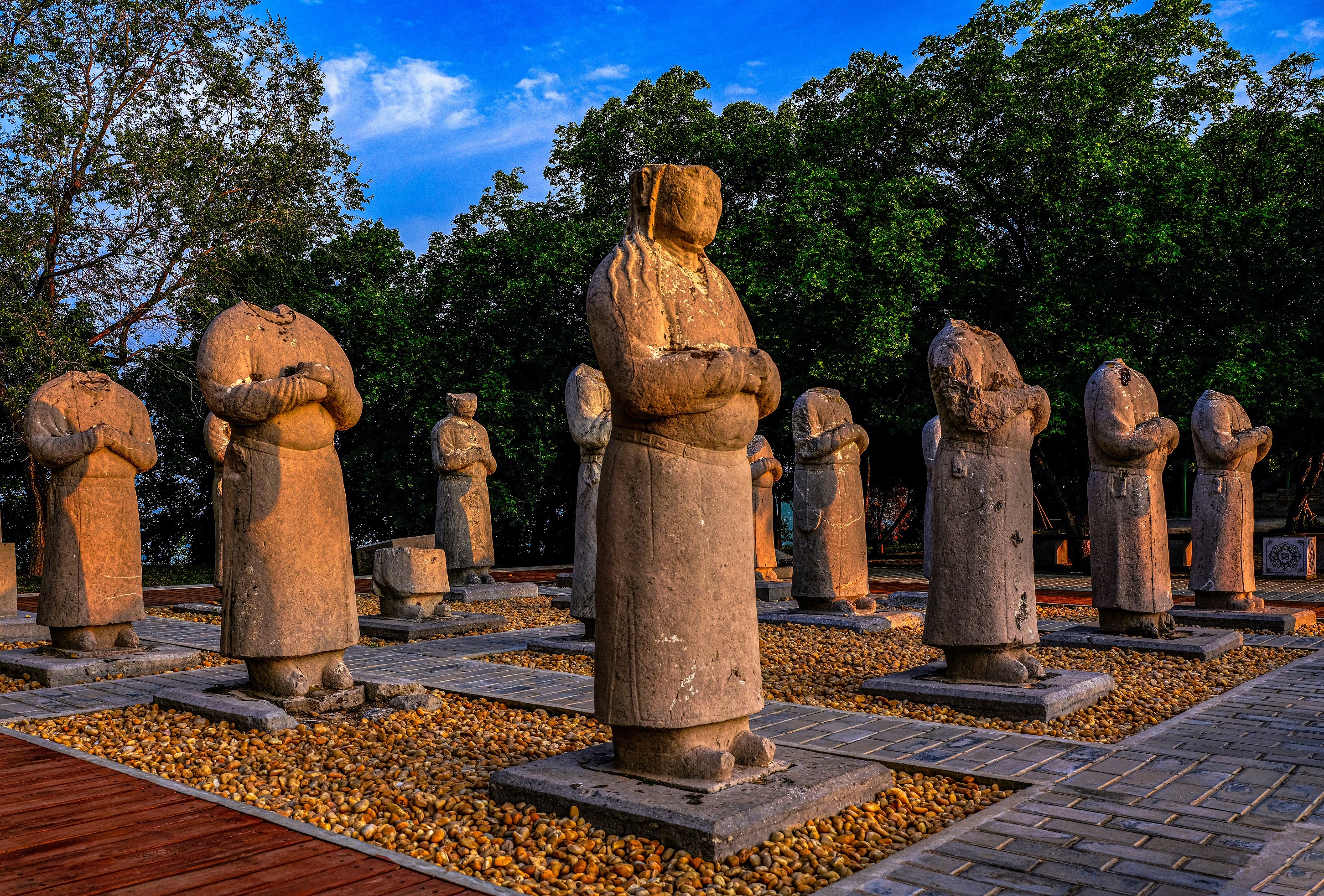 乾陵八景《蕃臣拱手》 - 副本.jpg